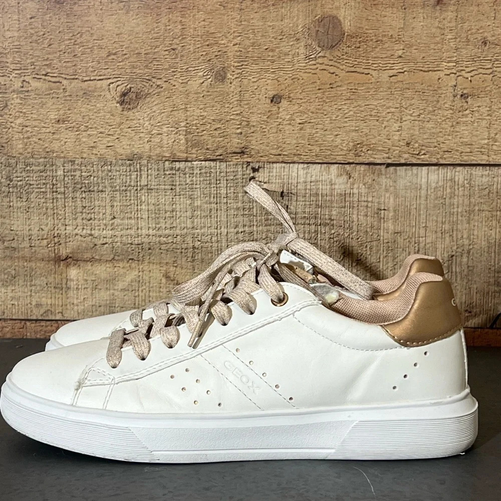 Geox Respira Nashik Junior in Whit & Rose Gold size EU38 5.5 US sneakers - Picture 5 of 10